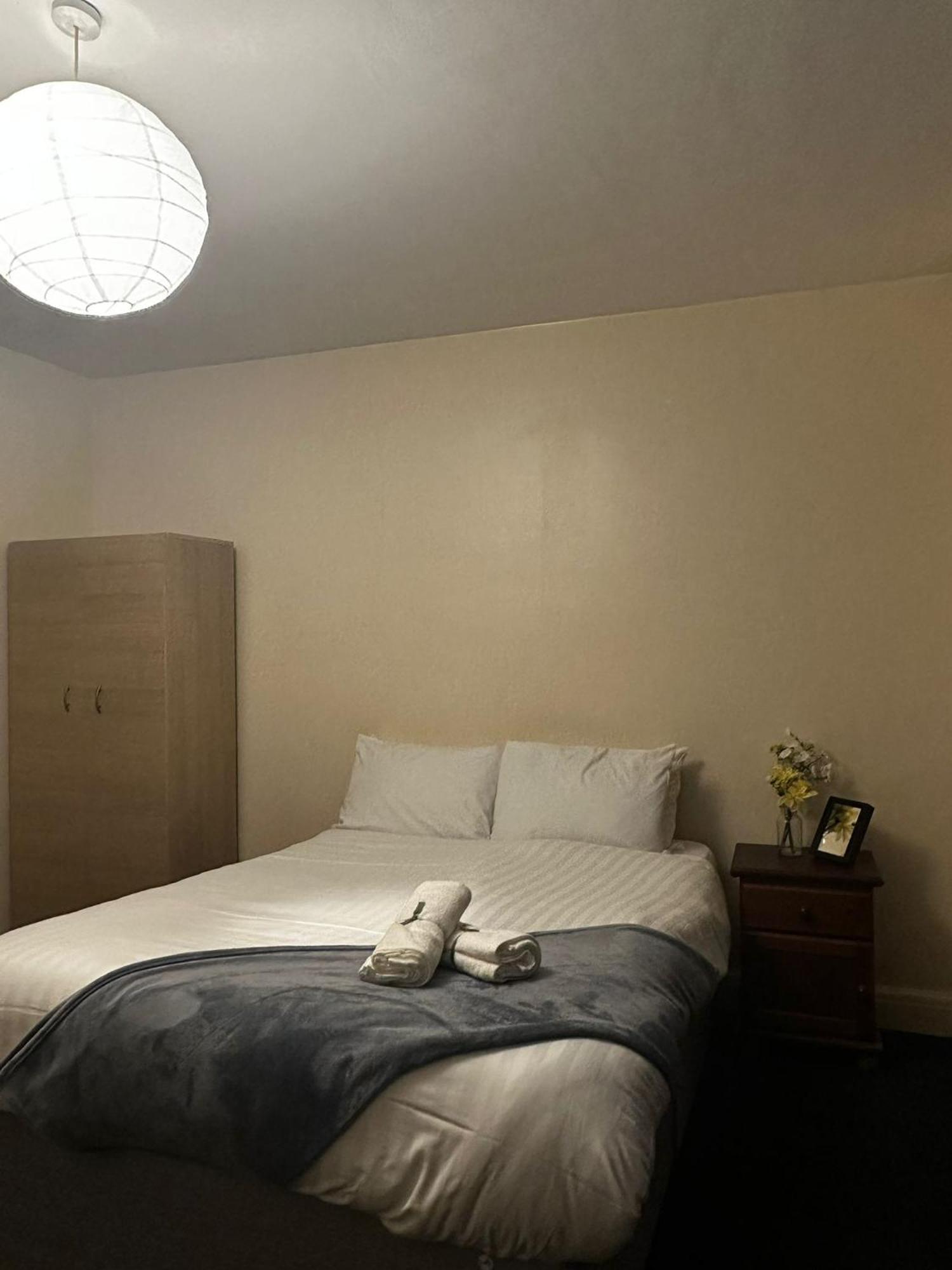 Casa de hóspedes Ensuite Family In Stratford Londres
